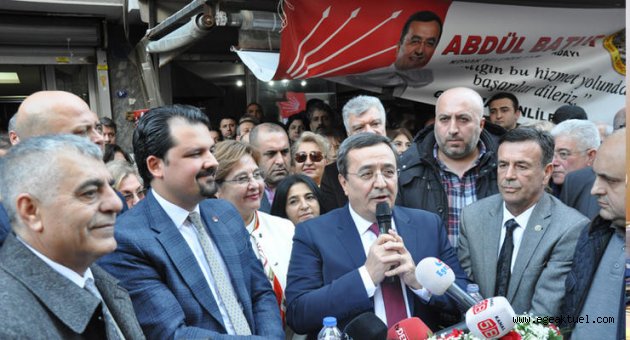 CHP'li Abdül Batur'dan gövde gösterisi: "En az yüzde 65 oy alacağız"