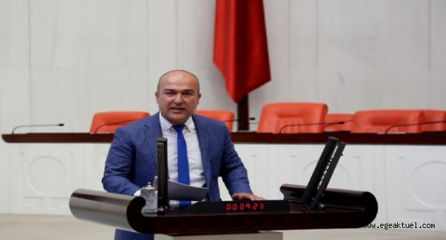 CHP'li Bakan 'hacizli gemileri' meclise taşıdı