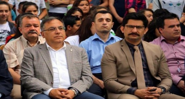 CHP'li Başkan salonu terk etti