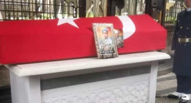CHP'li vekillerden o askerin ailesine ziyaret