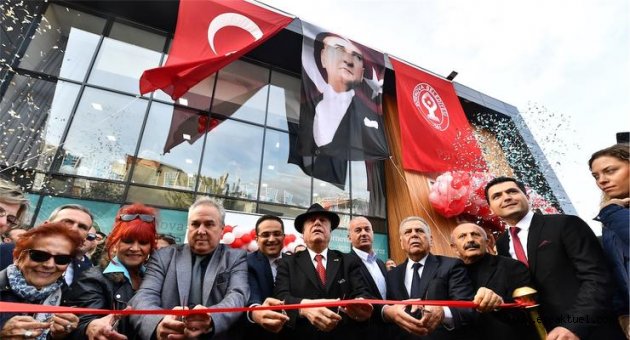 Çok sayıda hizmet tek merkezde veriliyor