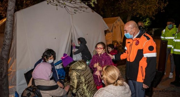Depremzedelere Halkın Bakkalı üzerinden beyaz eşya desteği