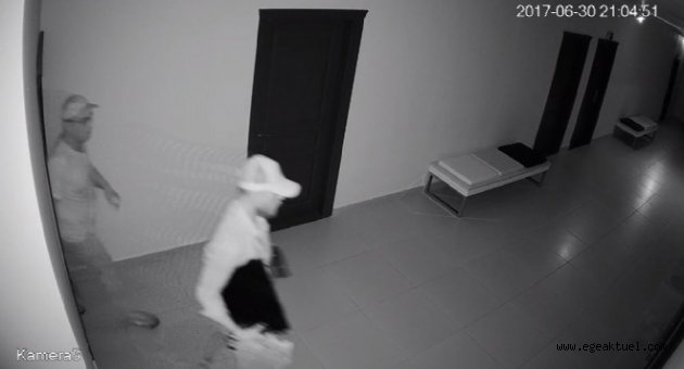 Dikili Belediyesi'ni soyan o hırsızlar yakalandı