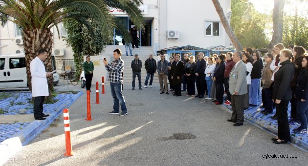Foça sağlık çalışanları meslektaşlarına yapılan saldırıları kınadı