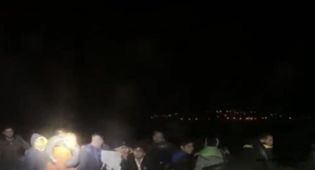 Göçmen botu ile Sahil Güvenlik botu çarpıştı