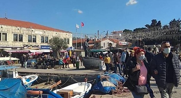 Her yerde kar Foça'da bahar