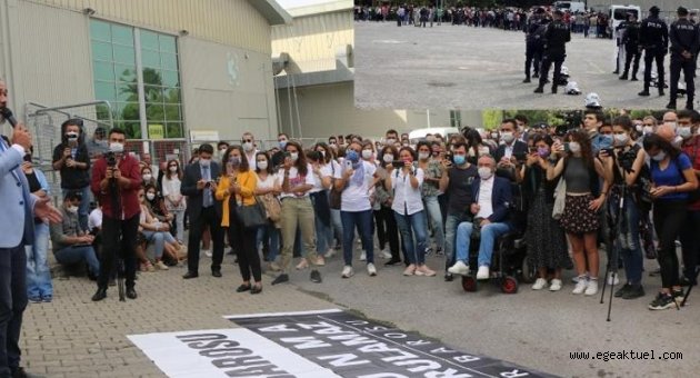 İzmir Barosu'ndan protesto!