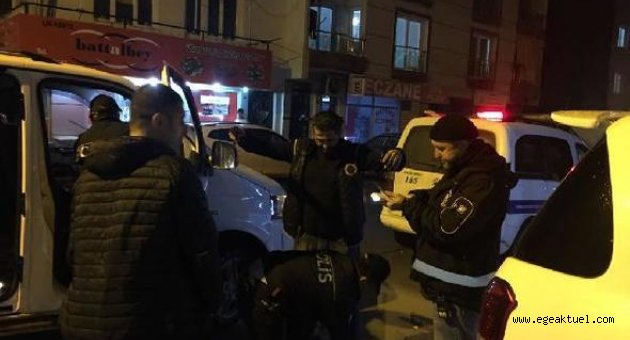İzmir Buca'da 750 polisle uygulama