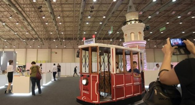 İzmir Fuarı’nda “İstanbul” hatırası