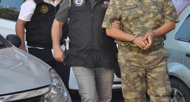 İzmir merkezli FETÖ Operasyonu