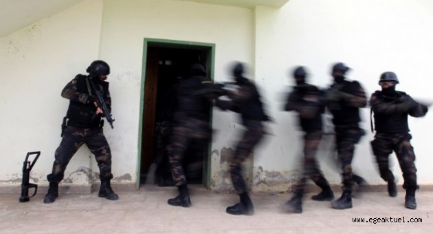 İzmir polisinden büyük operasyon