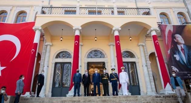 İzmir'de 30 Ağustos coşkusu