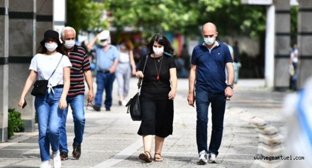 İzmir'de bir haftada Kovid-19 tedbirlerine uymayan 3 bin 461 kişiye ceza kesildi