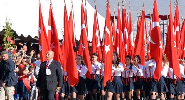 İzmir'de Cumhuriyet Bayramı coşkuyla kutlanacak