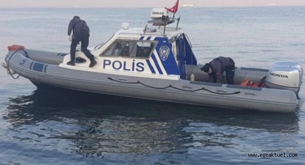 İzmir'de denizde erkek cesedi bulundu!