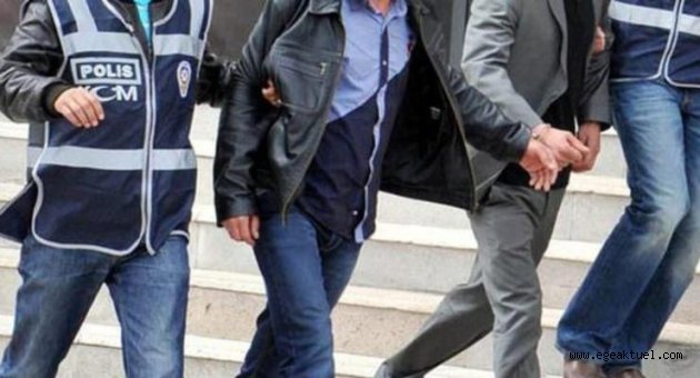 İzmir'de FETÖ operasyonu: 11 gözaltı