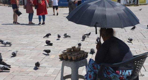 İzmir'de hava sıcaklığı 38 dereceyi bulacak