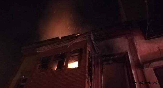 İzmir'de korkutan yangın