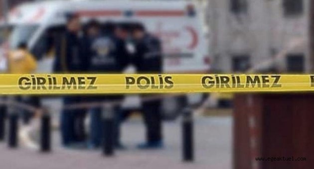 İzmir'de sokak ortasında bıçaklı kavga!