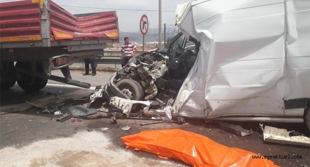 İzmir'de zincirleme kaza can aldı