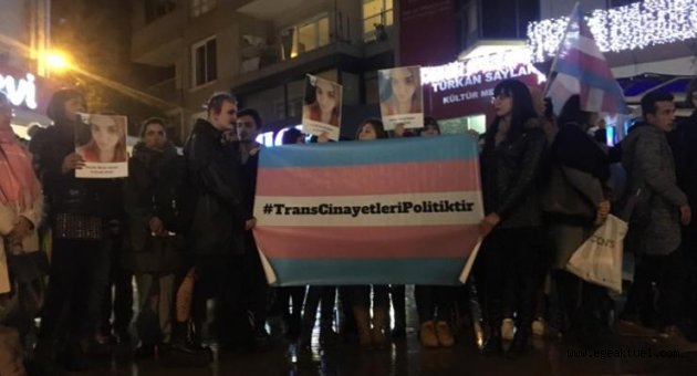 İzmir'deki nefret cinayeti protesto edildi