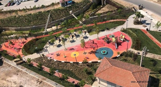 İzmir'e üç yeni park geldi