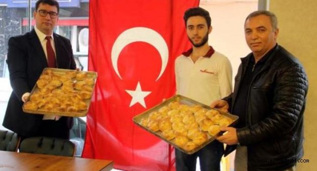 İzmir'in boyozu Afrin yolcusu