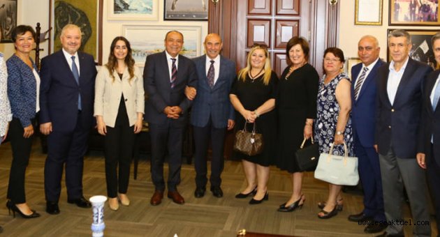 İZSİAD, Tunç Soyer’i ziyaret etti