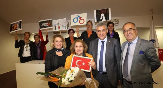Kadın Hakları Derneği Başkanı Demir: Kadın cinayetleri adeta teşvik ediliyor