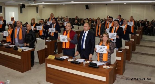 Karabağlar Belediye Meclisi'nden turuncu tepki