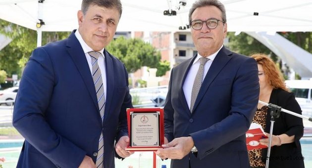 Karşıyaka’da “Cihat Kora Kütüphanesi” açıldı