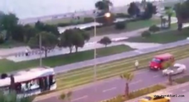 Karşıyaka Tramvayı'na namaz molası