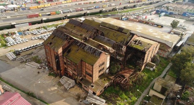 Kocaoğlu'ndan “Elektrik Fabrikası” çıkışı