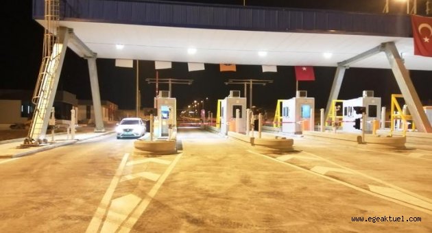 Menemen-Aliağa-Çandarlı Otoyolunun bazı kesimleri trafiğe açıldı