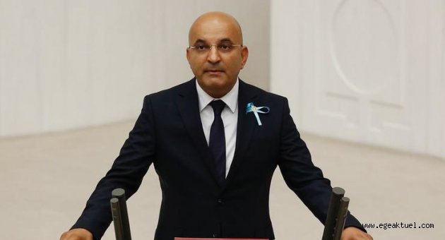 Milli Eğitimin İzmir karnesi: CHP'li Polat: "Bakan sınıfta kaldı"