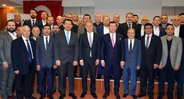 MÜSİAD üyeleri ile buluştu 