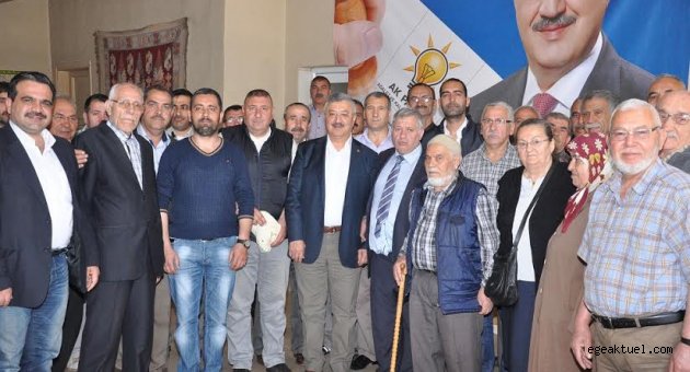 Necip Nasır'a sevgi seli