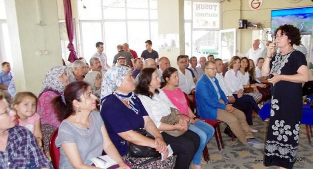 Neptün Soyer Ödemiş'te kooperatifçiliği anlattı