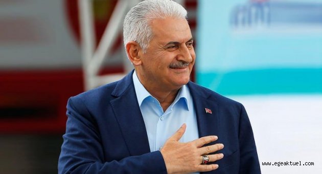 Öğrencilere ilk ders Binali Yıldırım'dan