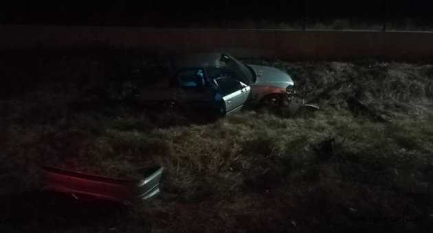 Otomobil şarampole uçtu: 1 ölü, 1 yaralı