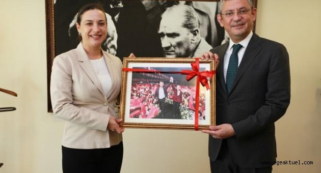 Özgür Özel’den Başkan Sengel’e destek ziyareti