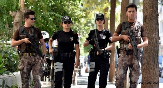 Rahip Brunson'ın evinin önünde önlemler sürüyor