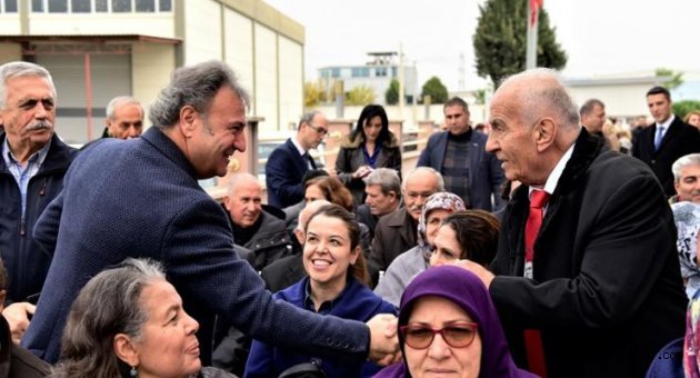 Sağlıklı Yaş Alma Merkezi şarkılarla açıldı