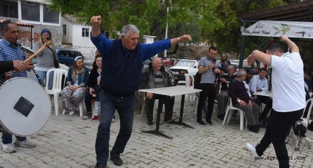 Taş ocağı iptaline davullu zurnalı kutlama!