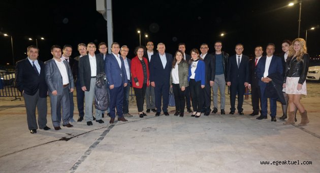 Ticaret müşavirleri ihracatçılara gönüllü danışman oldu