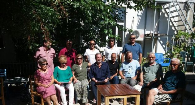 Turizm Bakanı Ersoy'a Foçalılar'dan çağrı
