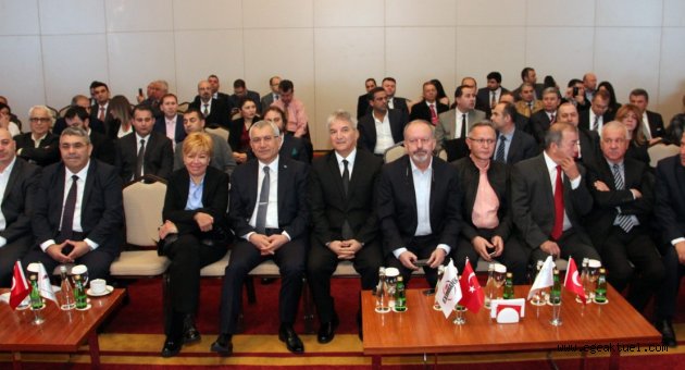Turizmciler EXİMBANK kredileri konusunda bilgilendirildi 