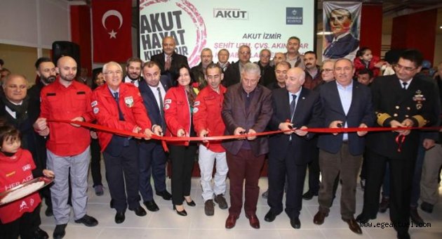 Türkiye’nin en büyük AKUT yerleşkesi Karabağlar’da açıldı