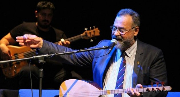 Türküler “Şair Baba” için...