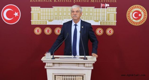 Ülkelerinden gelen öğrencilerin durumunu sordu